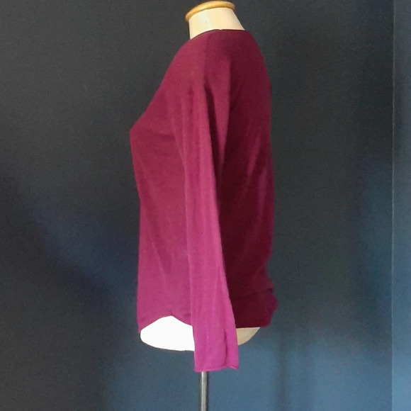 2/$20 Long  sleeve lord and Taylor top - Picture 2 of 4